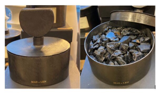 Pot en métal de pierres à parfumer avec le parfum de son choix MAD LEN