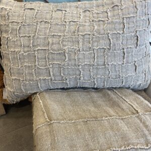 Housse de coussin  en lin tissage en carré